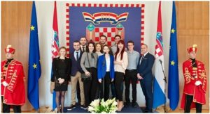 LIJEČNICI, SRETAN VAM VAŠ DAN